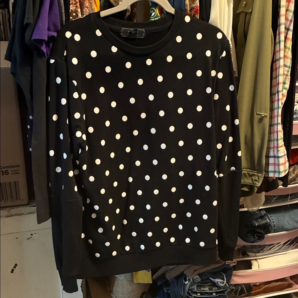 21men Black and White Polka Dot Top